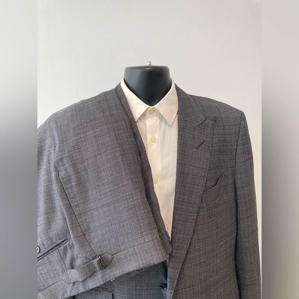 TOM FORD O’Connor Men's Gray 2 piece suit silk sharkskin
